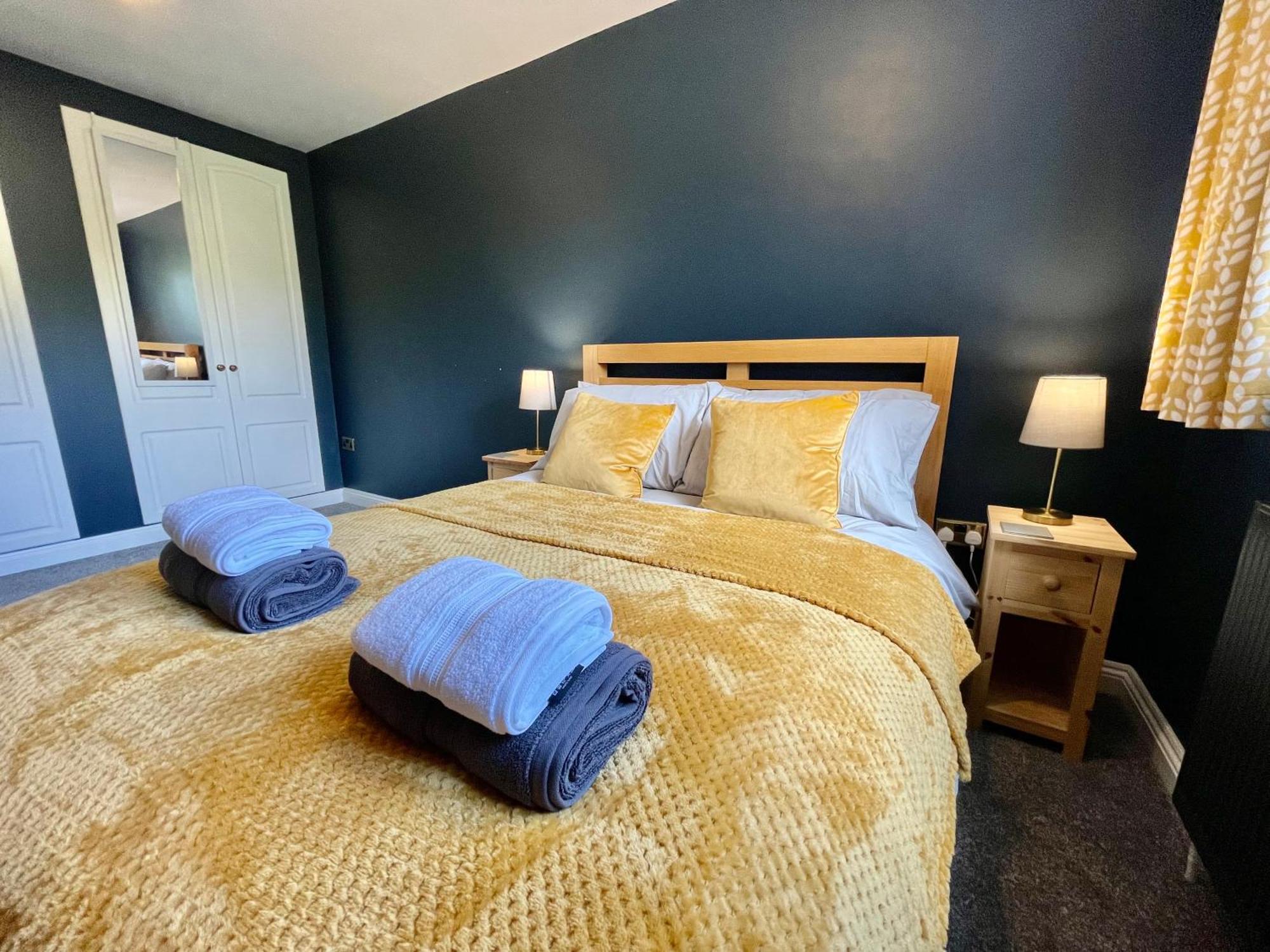 Large 5 Bed Detached House Near Stansted Airport With Parking For 2 Vehicles! Stansted Stays Stansted Mountfitchet Exteriér fotografie