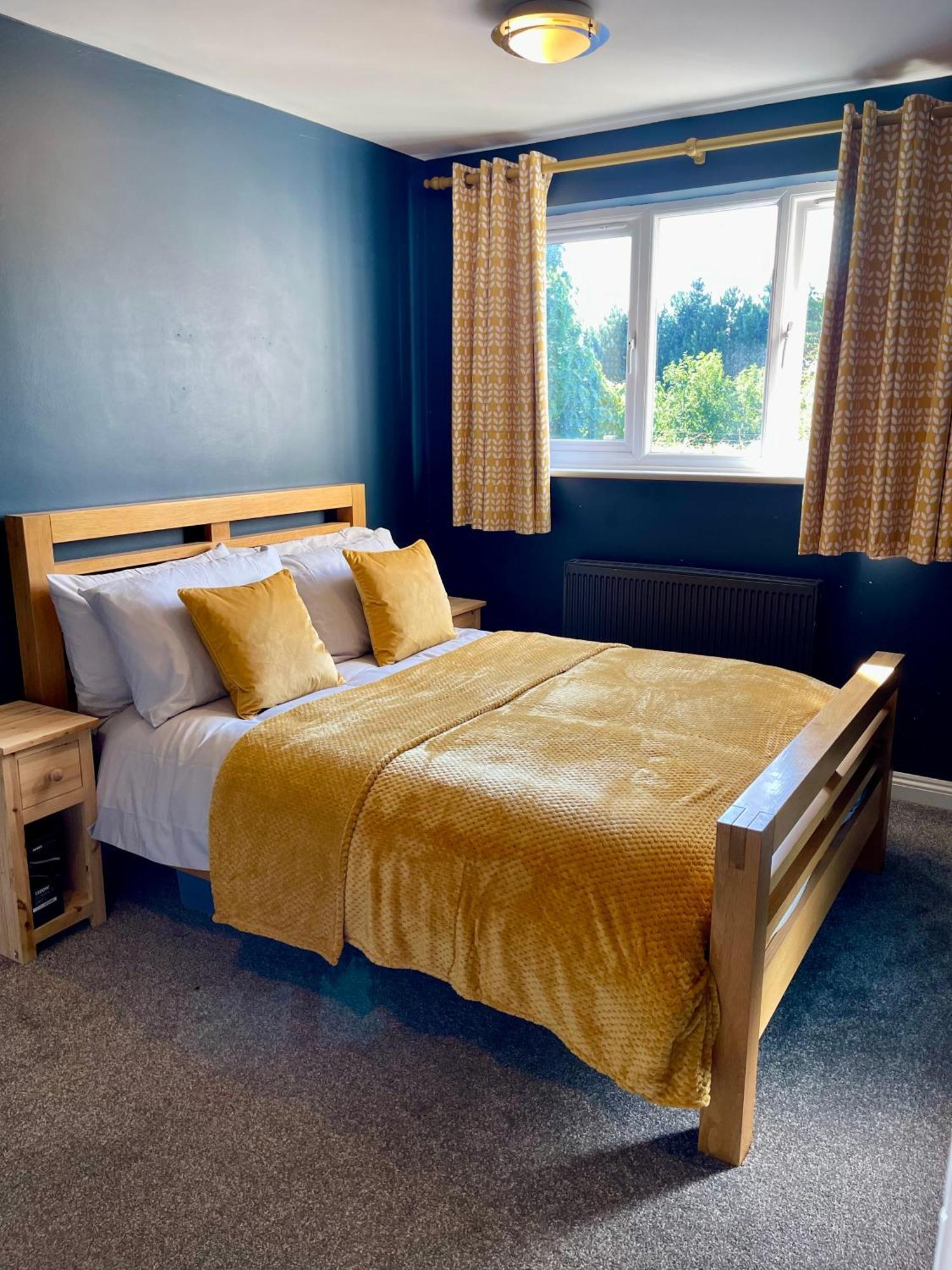 Large 5 Bed Detached House Near Stansted Airport With Parking For 2 Vehicles! Stansted Stays Stansted Mountfitchet Exteriér fotografie